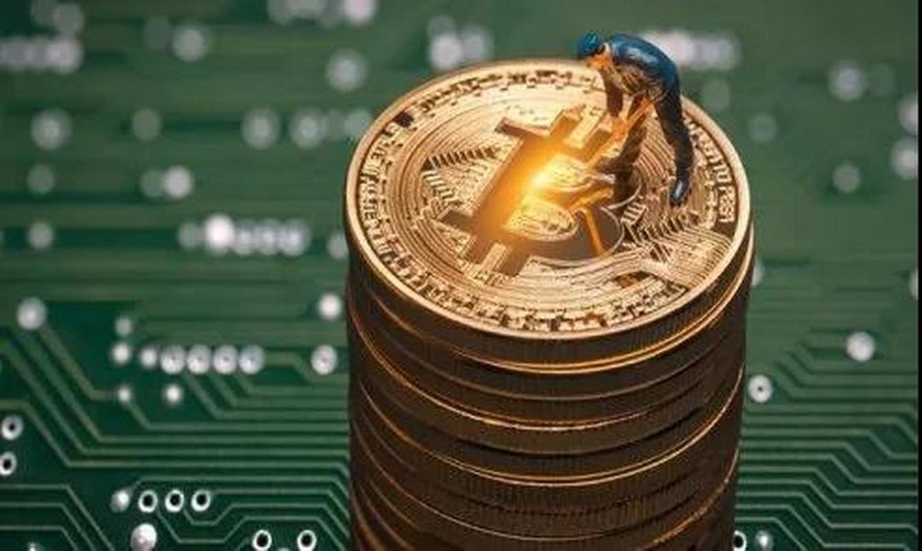 Monero mining rig assembling with high-performance CPUs and RAM